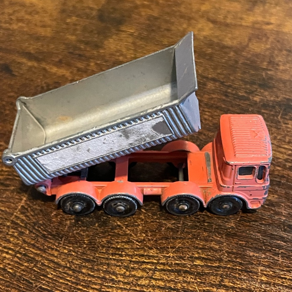Vintage Matchbox #51 Lesney England 8 WHEEL TIPPER orange Cab Douglas 1969